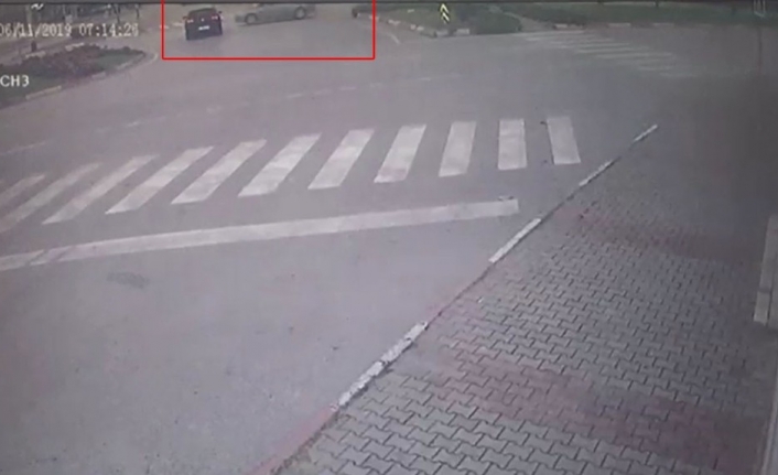  Bursa'nın İnegöl İlçesine Bağlı Mimar Sinan Caddesi Üzerindeki Kavşak