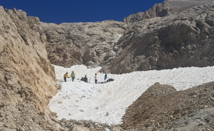  Bursa Arama Kurtarma (bakut) Ekibi, Çiğ Altında Kalan Dağcı