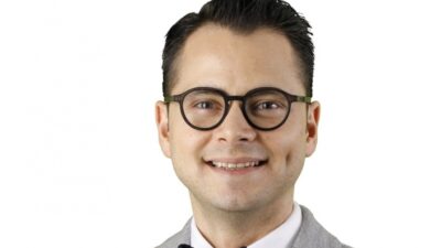 Yanlış beslenme, kötü alışkanlıklar ve kariyer hedefli geç evliliklerin kısırlığın