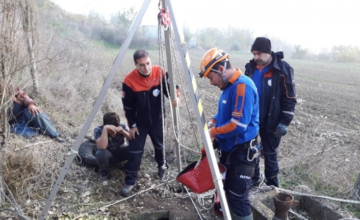  Balıkesir'in Kares'i İlçesine Bağlı Ziyaretli Kırsal Mahallesinde Bir Çiftçi