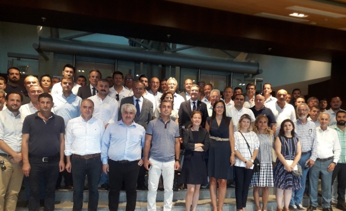  Ege, Güneydoğu Anadolu Ve İstanbul İhracatçi Birliklerine Üye Kuru