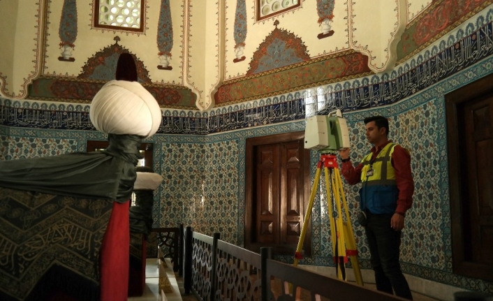 Paris’in simgesi, 850 yıllık tarihe sahip, gotik mimarinin en önemli