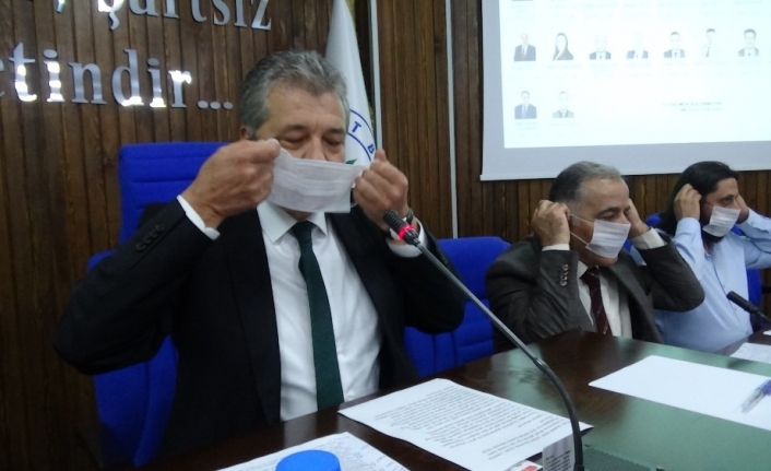Lösemili Çocuklar Haftası Nedeniyle Lösev’in Başlattığı “maskemi Takarım” Kampanyasına Balıkesir’in
