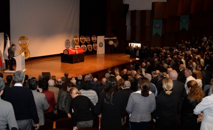  Prof Osman Manavoğlu Son Yolculuğuna Uğurlandı