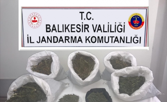  Manyas İlçe Jandarma Komutanlığı Ekipleri Tarafından Kırsal Kızıksa Mahallesinde