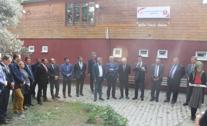  Manyas Gençlik Merkezi Bünyesinde Bir ‘komşuluk Merkezi’ Açıldı