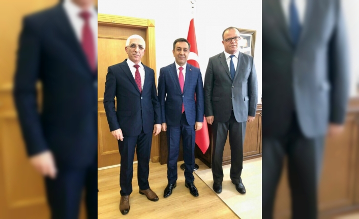 Marmarabirlik Yönetim Kurulu Başkanı Hidamet Asa ve Genel Müdür İsmail