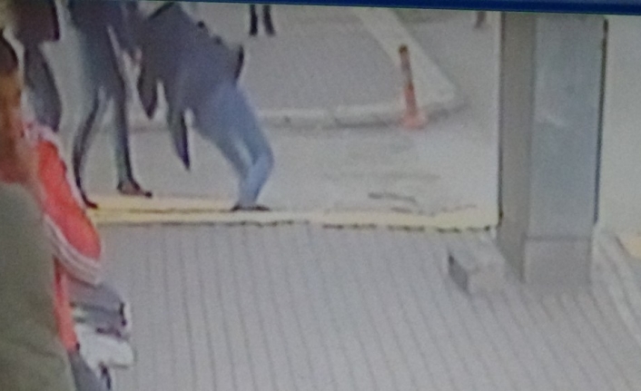  Bursa'nın İnegöl İlçesine Bağlı Cuma Mahallesi Hacı Veli Ağa