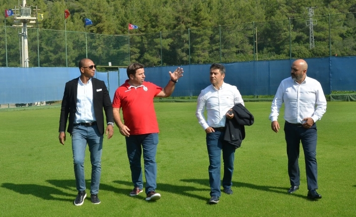  Eski Milli Futbolcu Mehmet Aurelio, Milli Takımı Överken Teknik