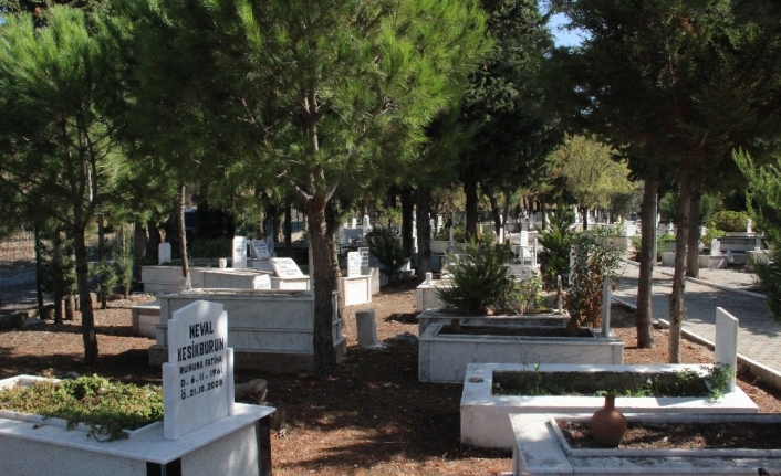  İzmir Büyükşehir Belediyesi Mezarlıklar Daire Başkanlığı Karaburun Sorumlusu Olarak