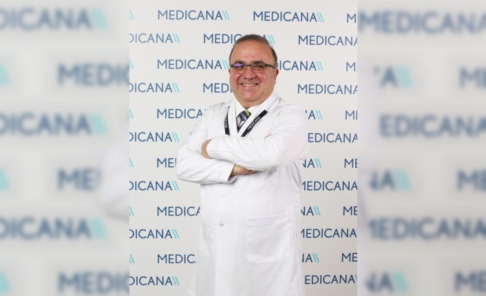 Beyin Ve Sinir Cerrahisi Uzmanı Doç. Dr. Hakan Seçkin, Migren