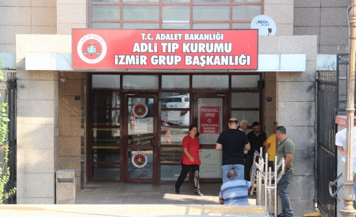  İzmir’de Annesi Ve Sevgilisi Tarafından Öldürüldüğü İddia Edilen 5
