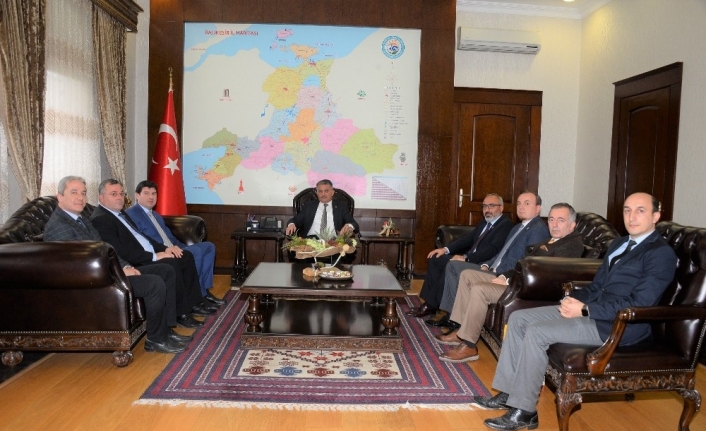  Muhasebeciler Vali Yazıcı'yı Ziyaret Etti
