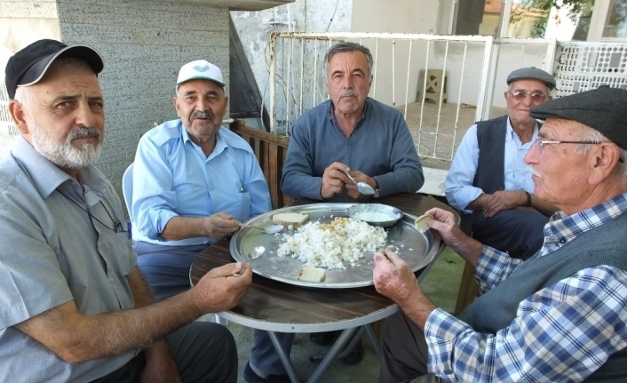 Hayır Pilavı