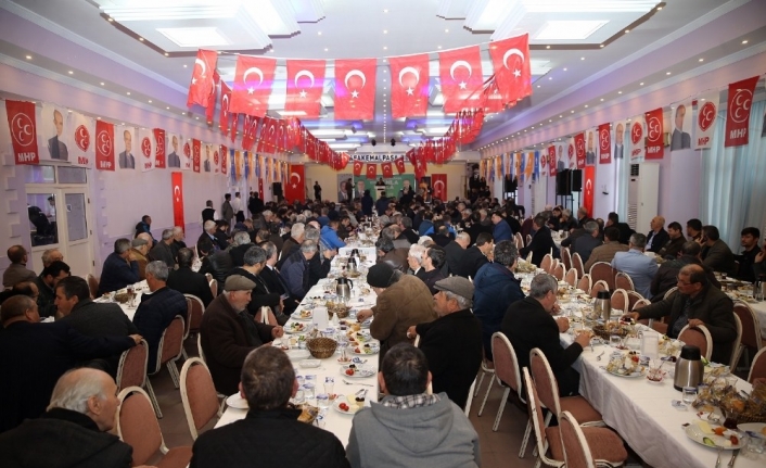 Büyükşehir Belediye Başkanı Alinur Aktaş, Mustafakemalpaşa’daki alt yapı çalışmalarının 31