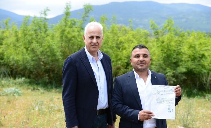 İzmir’e kurulması planlanan taş ocağı madeni için bir ilke imza
