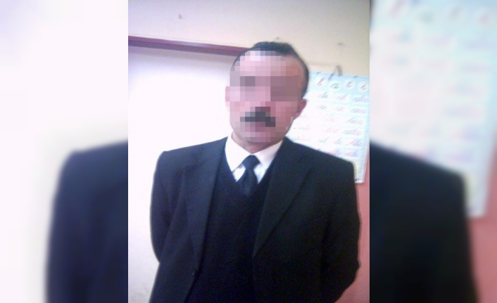 İzmir’de Öğrencisini Taciz Ettiği İddiasiyla Yargılanan Ve 18 Yıl 9