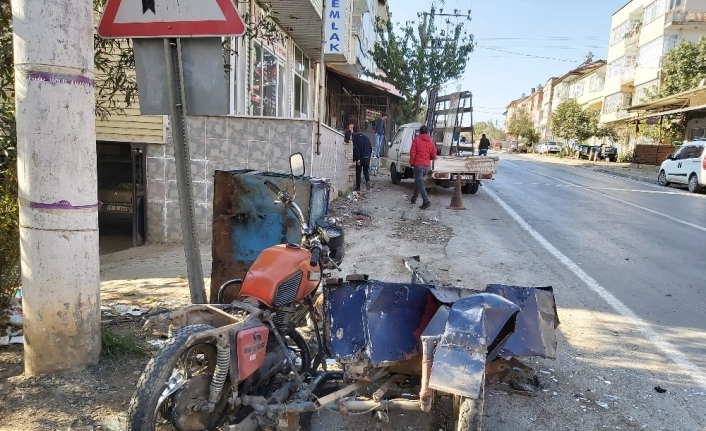 İznik İlçesinde Meydana Gelen Kazada Facianın Eşiğinden Dönüldü.