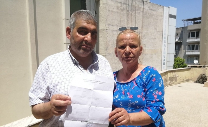 İzmir’de yaşayan emekli çift, yolculuk sırasında tanıştıkları şahısların “Devletin size