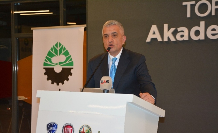 TOFAŞ CEO’su Cengiz Eroldu, müşterinin daha ulaşılabilir maliyetli araç talep
