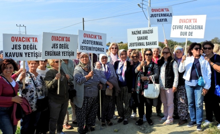 İzmir’in Çeşme ilçesi Ovacık Mahallesi’nde, açılmak istenen 9 jeotermal kuyu