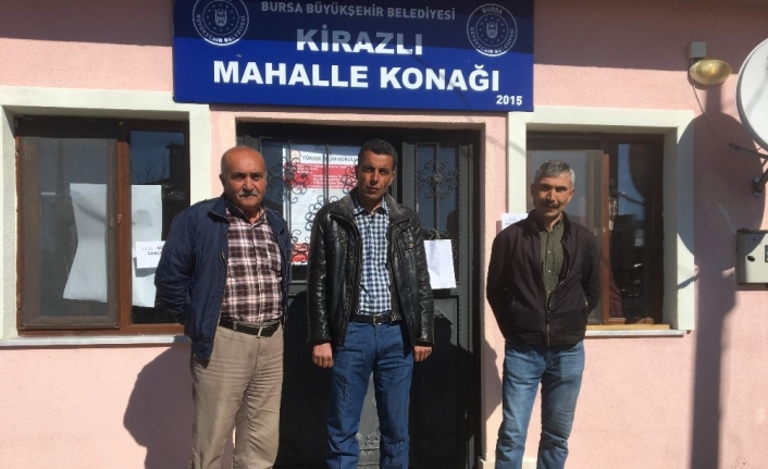 Bursa’nın Keles ilçesindeki 10 haneli köyde muhtar adayı olan 3