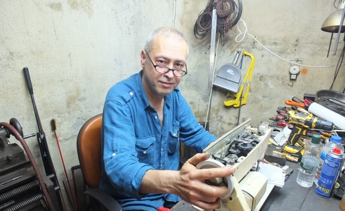 Balıkesir’in Bandırma ilçesinde 119 yıl önce imal edilmiş torna makinesi