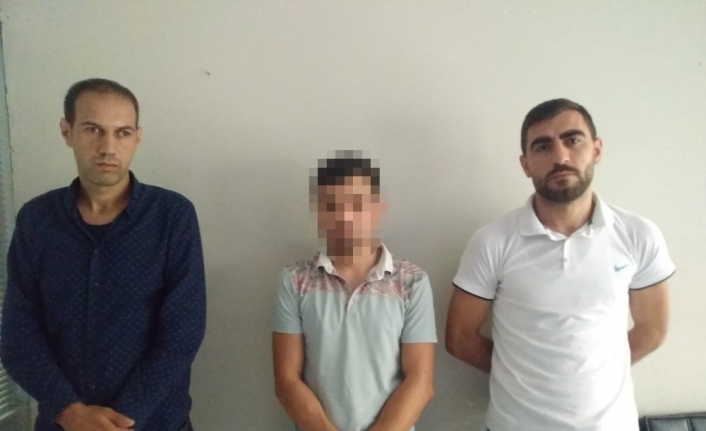  Bursa'da Hırsızlık Yaparken Yakalanan 16 Yaşındaki Çocuğun 'beni Patronum