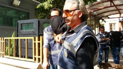  Bursa’da Muhtarlığını Yaptığı Mahalledeki Kuyumcu Dükkanına Giren Ve 75