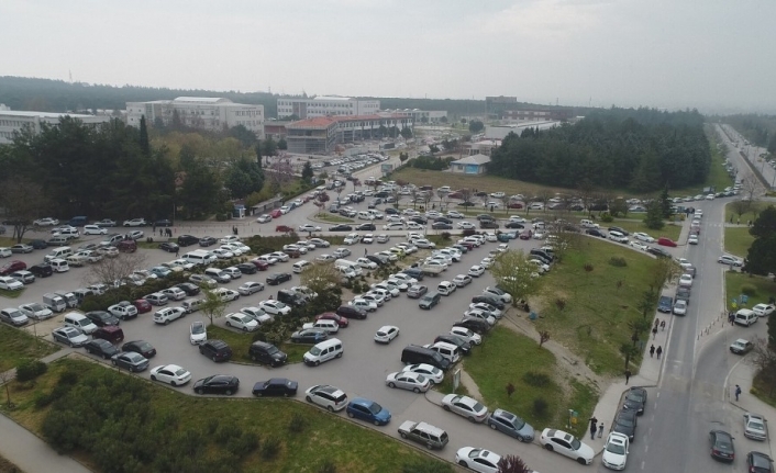 Bursa’da binlerce genç Milli Savunma Üniversitesi Askeri Öğrenci Aday Belirleme
