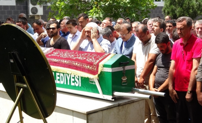 Evinin Önünde Oynarken Aracın Ezdiği 6 Yaşındaki Çocuk Hayatını Kaybetti