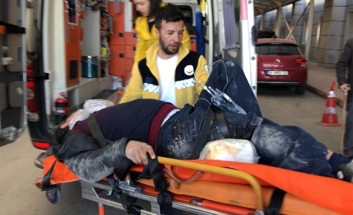 Telefonla yemek siparişi verilen döner ustası, siparişi götürdüğü boş arsada
