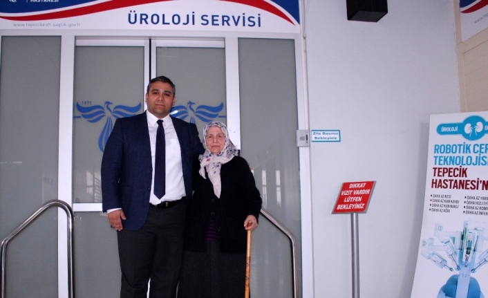 Yaklaşık 6 yıldır idrar yapamama şikayetiyle çeşitli hastanelerde ameliyatlar olan