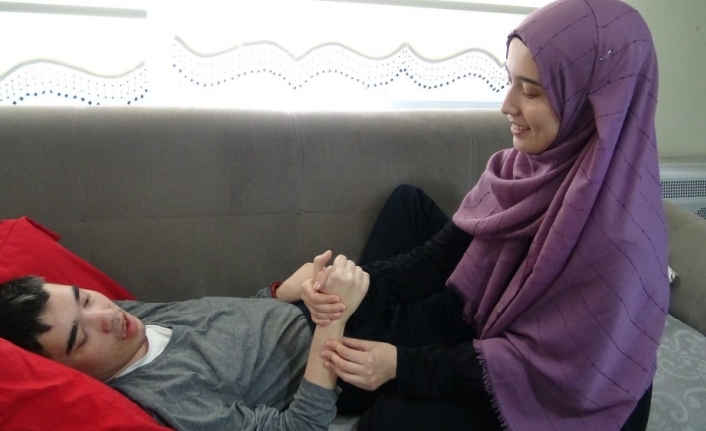 Bursa’da henüz 13 yaşındayken annesini kaybeden bu sebeple de o