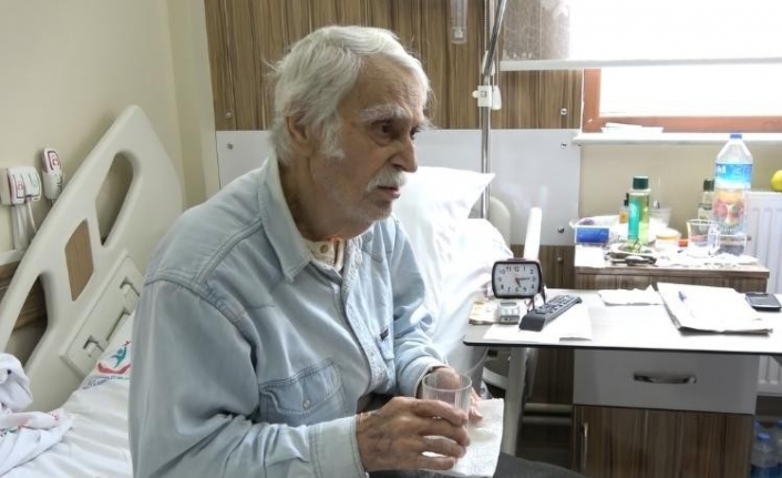 Yeşilçam’ın usta ismi Eşref Kolçak, kaybettiği oğlunun üzüntüsünü atlatamadı. 3