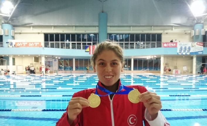  İzmirli Özel Sporcu Şevval Tekin, Saraybosna’da Düzenlenen Açık Yüzme