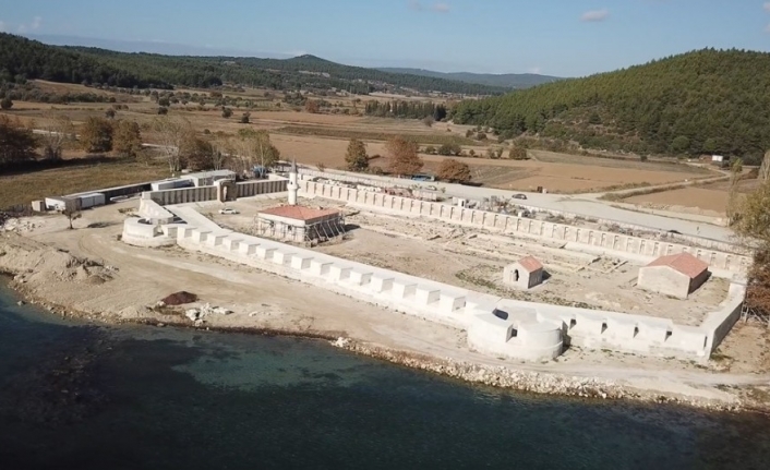  Bakımsızlık Ve İlgisizlik Sebebiyle Unutulmaya Yüz Tutmuş Tarihi Kale,