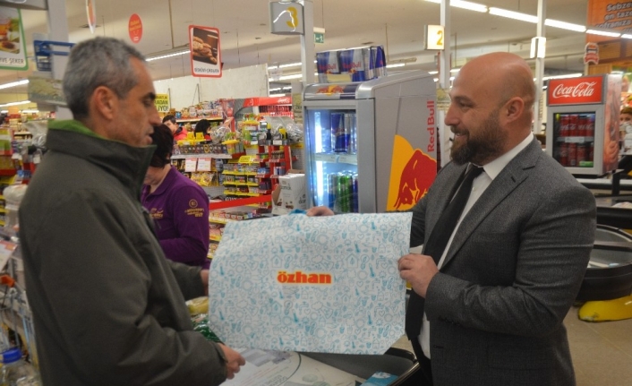Özhan Marketler Zinciri, başlattığı sosyal sorumluluk projesiyle doğa dostu çözüm