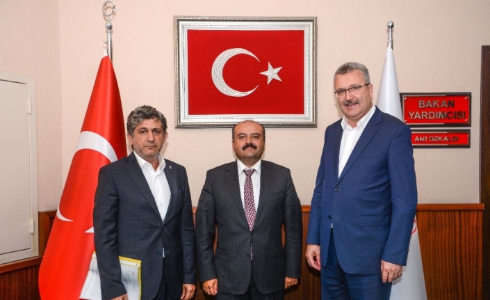  Karacabey Belediye Başkanı Ali Özkan, Ak Parti İlçe Başkanı
