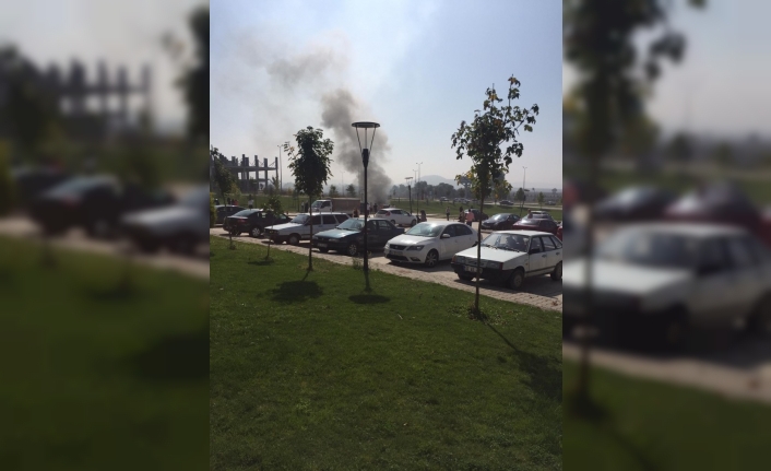 Balıkesir Üniversite Hastanesine Tedavi İçin Gelen Şahsin Aracı Park Yerinde