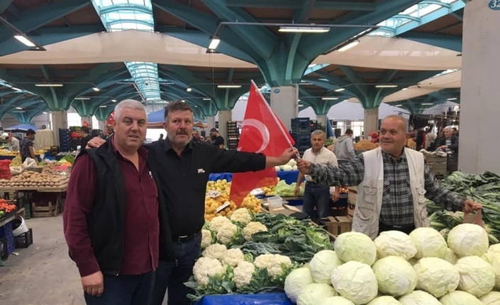 Balıkesir'in Bandırma İlçesinde Türk Silahlı Kuvvetleri'nin Terörle Mücadelesine Destek Vermek