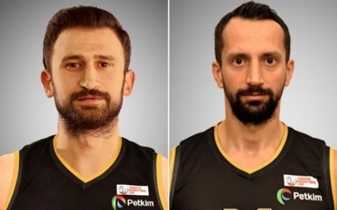 Türkiye Basketbol Ligi (tbl) Ekiplerinden Petkim Spor, Yiğitcan Turna Ve