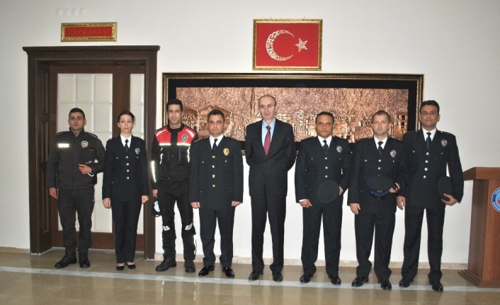 Balıkesir’in Bandırma ilçesinde Polis Teşkilatının 174. Kuruluş yıl dönümü törenlerle