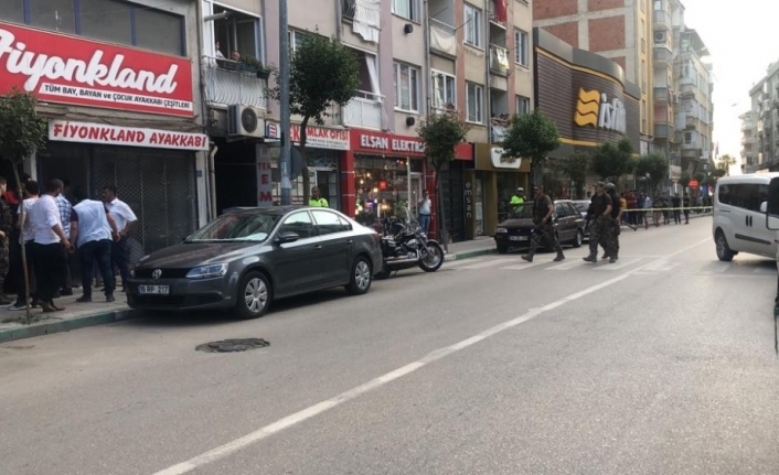  Bursa'da Etrafa Pompalı Tüfekle Ateş Eden Vatandaş Korku Dolu