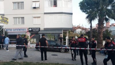  İzmir’in Bornova İlçesinde Bir Güzellik Merkezinde Kıskançlık Nedeniyle Pompalı