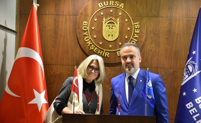  Büyükşehir Belediye Başkanı Alinur Aktaş, Portekiz’in Türkiye Büyükelçisi Paulaleal