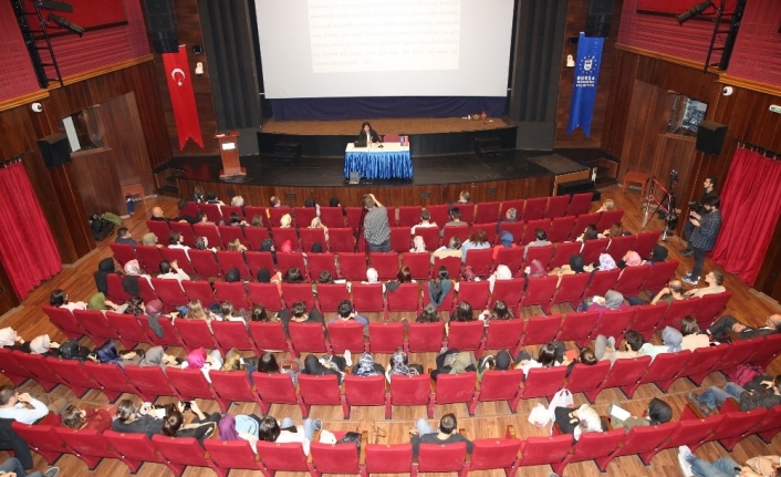  Büyükşehir Belediyesi Tarafından Düzenlenen ‘bursa “bursa Edebiyat Ve Yazı