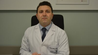 Medicana Bursa Hastanesi Üroloji Uzmanı Dr. Mesut Yeşil, "holep" tedavisiyle