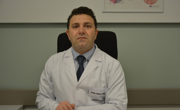 Medicana Bursa Hastanesi Üroloji Uzmanı Dr. Mesut Yeşil, "holep" tedavisiyle