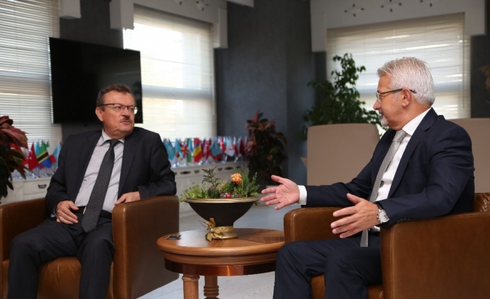  Bursa Uludağ Üniversitesi Rektörü Ahmet Saim Kılavuz, Nilüfer Belediye